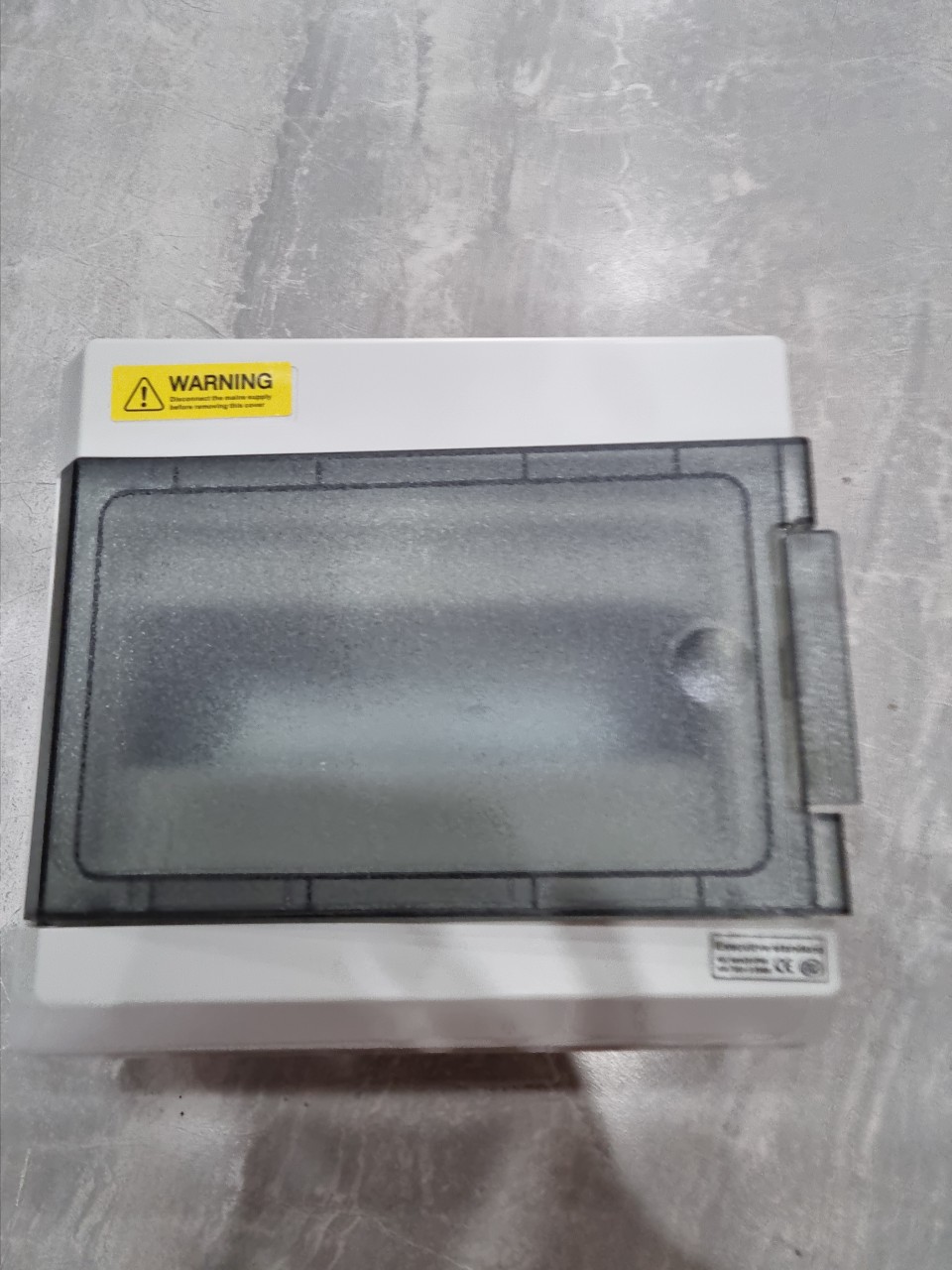 Vỏ tủ điện nhựa 12 Module